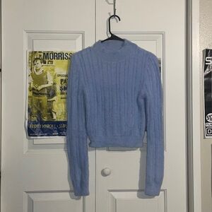 FOREVER 21 Baby blue crop/waist length long sleeve blouse